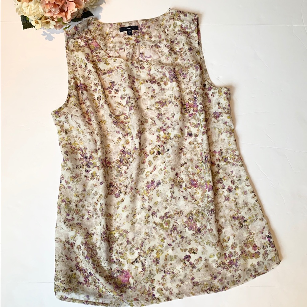 GAP Floral Top